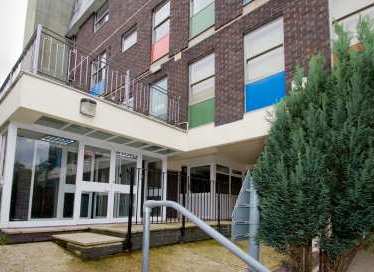 Menzies Road, Hastings TN38