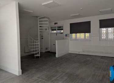 Berners Mews, London W1T