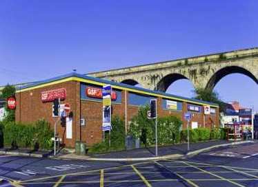 Kirkstall Road, Leeds LS4