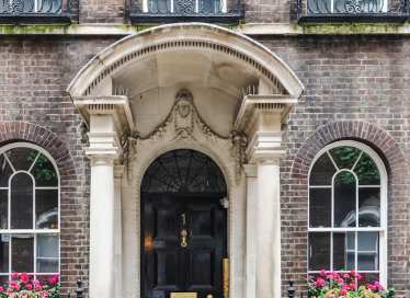 Fredericks Place, London EC2V