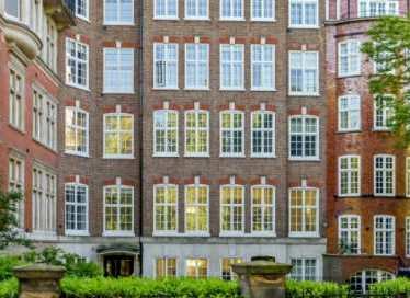 Old Queen Street, London SW1H