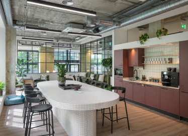 Holloway Road, London N19