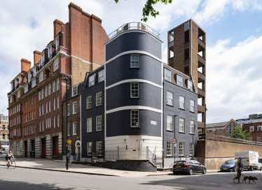 Rosebery Ave, London EC1R