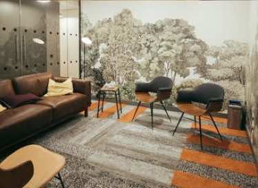 Leman Street, London E1