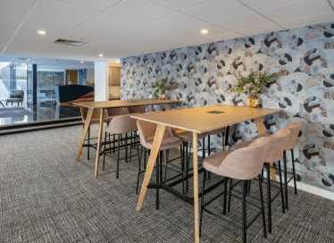 Farnborough Road, Farnborough GU14