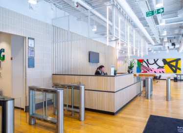 Finsbury Pavement, London EC2A